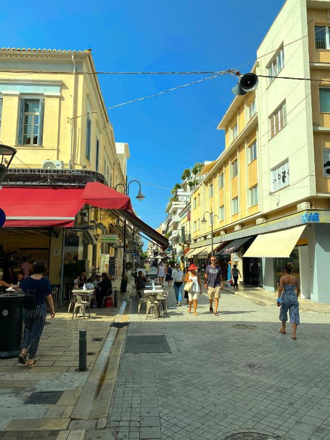 Happy Place! Big, Bright & Central - Ideal For Families And Groups Of Friends Patras Eksteriør billede