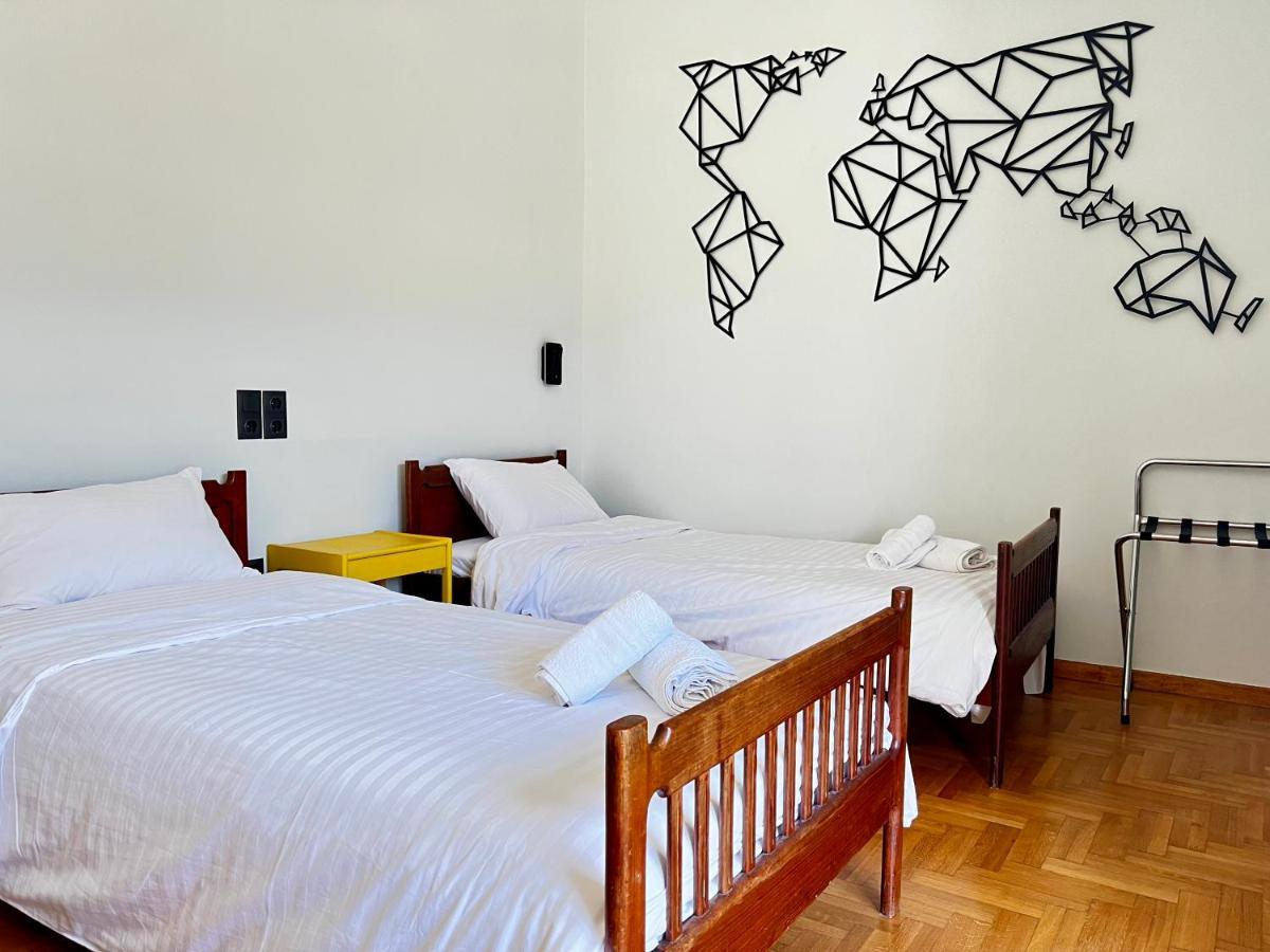 Happy Place! Big, Bright & Central - Ideal For Families And Groups Of Friends Patras Eksteriør billede