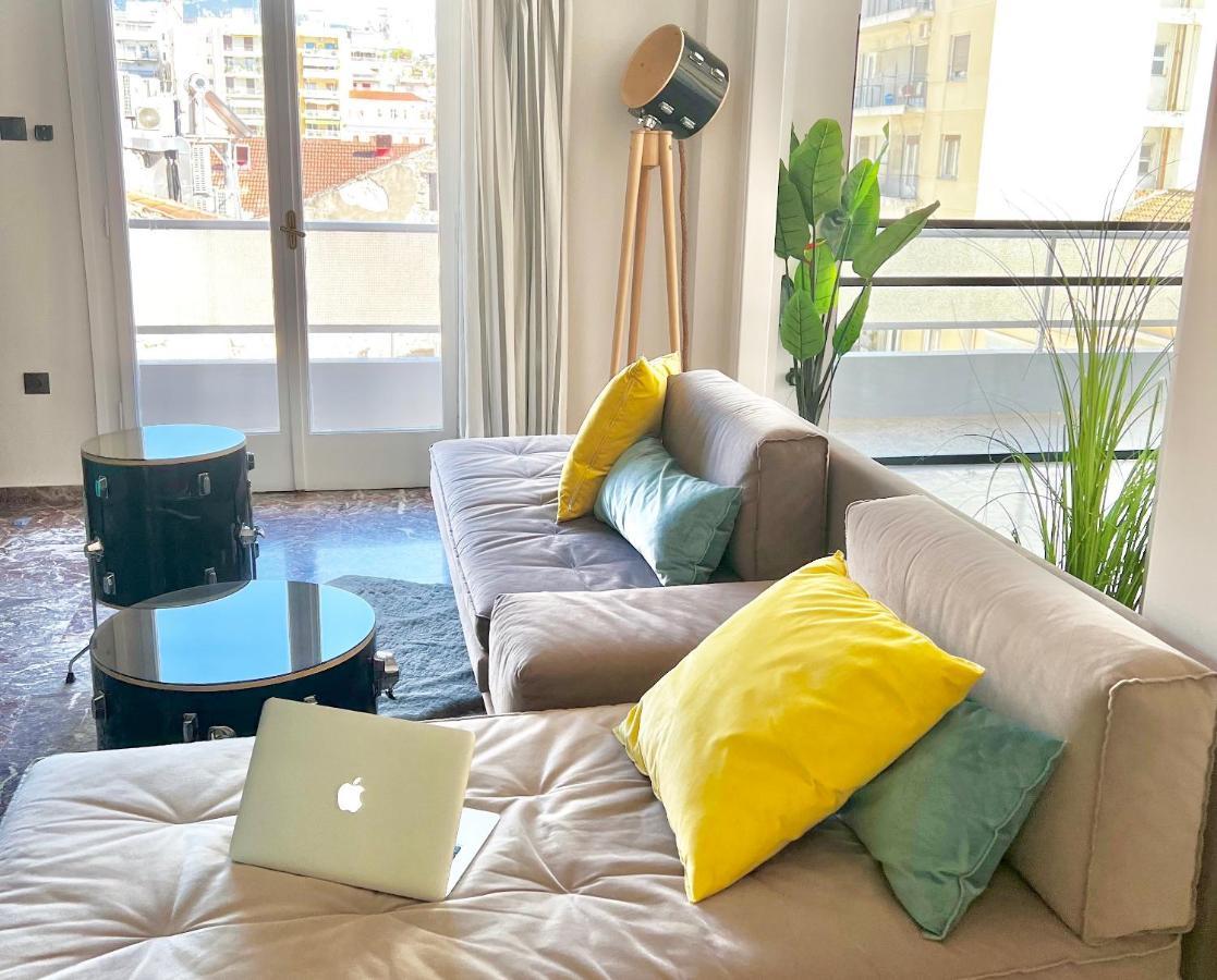 Happy Place! Big, Bright & Central - Ideal For Families And Groups Of Friends Patras Eksteriør billede